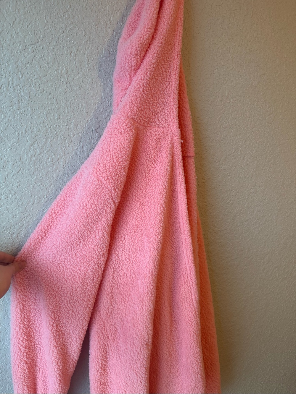 Cozy Hooded Women Bath Robe in Pink
